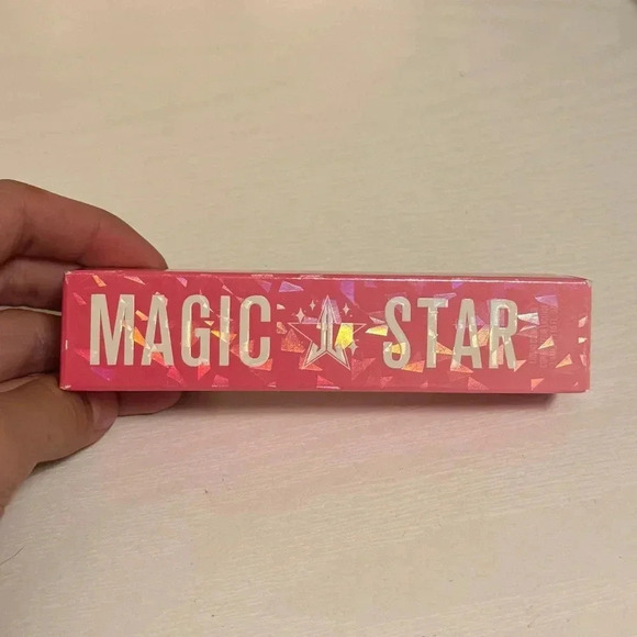 NEW IN BOX- MAGIC STAR™ CONCEALER- C 19.5- MEDIUM DEEP SKIN TONE-JEFFREE STAR - Picture 4 of 7